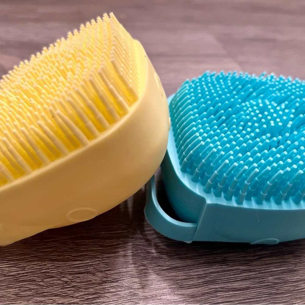 Cat & Dog Bath Shampoo Brush Soft Silicone - Brush Fur Grooming & Cleaning Brush